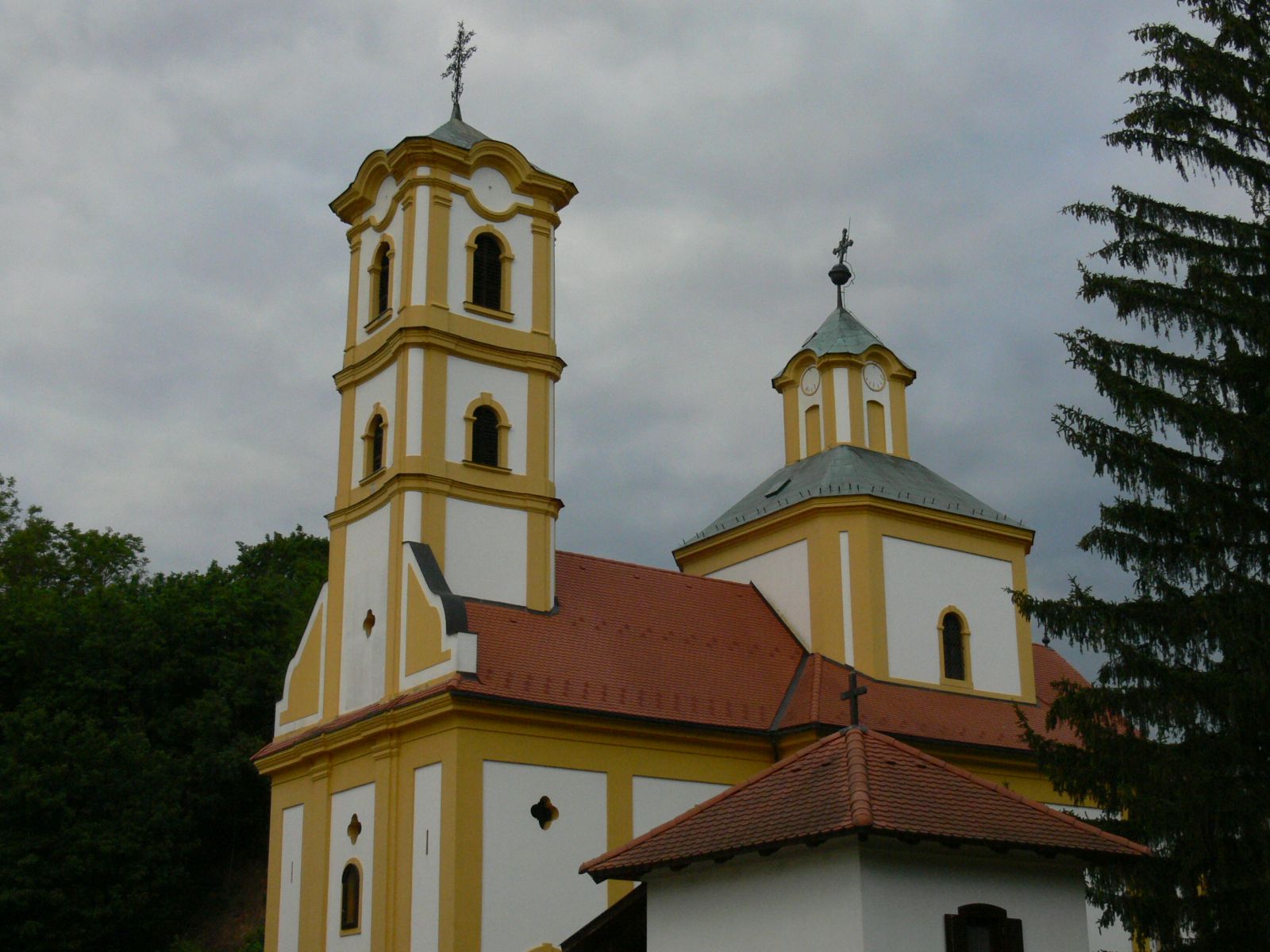 Tolna-churches
